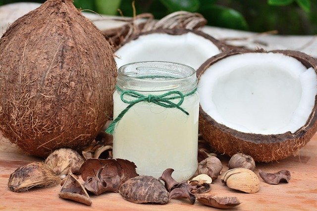 Aceite de coco, beneficios, usos y propiedades nutricionales
